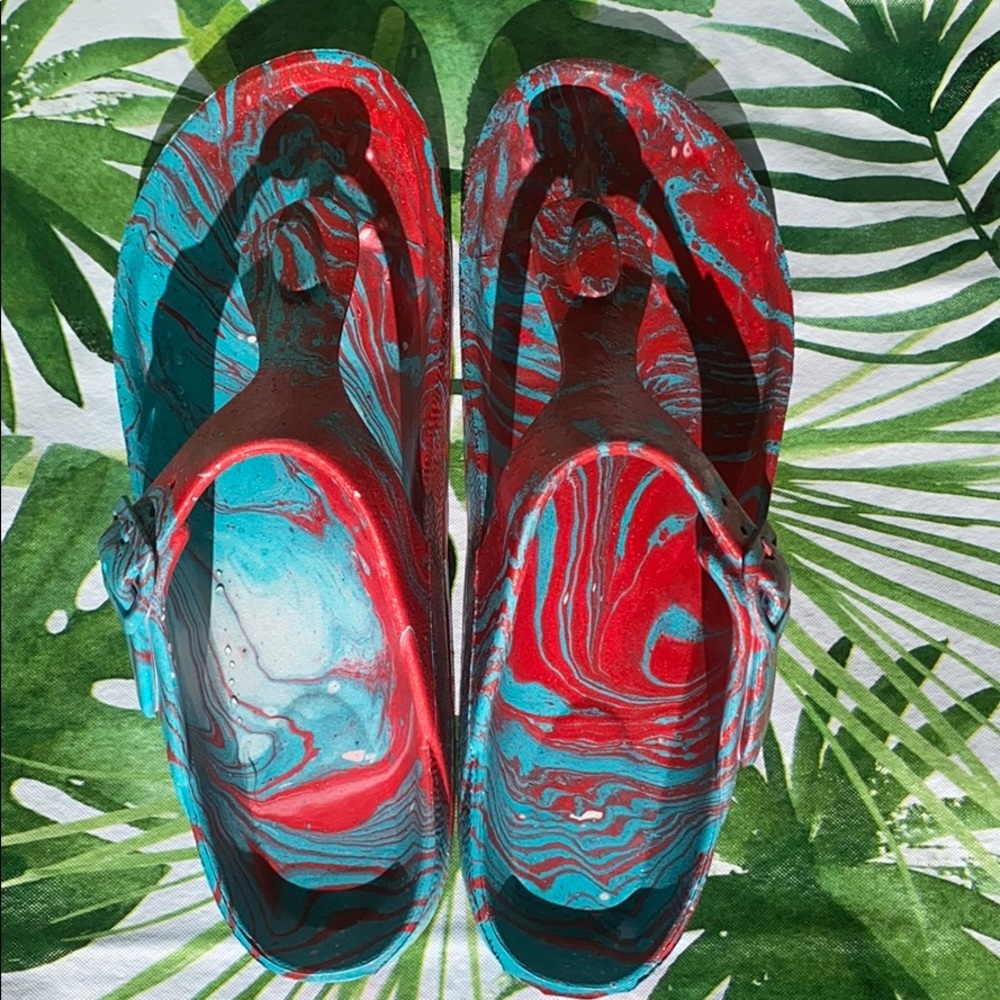 💧Hydrodrip Sandals💧